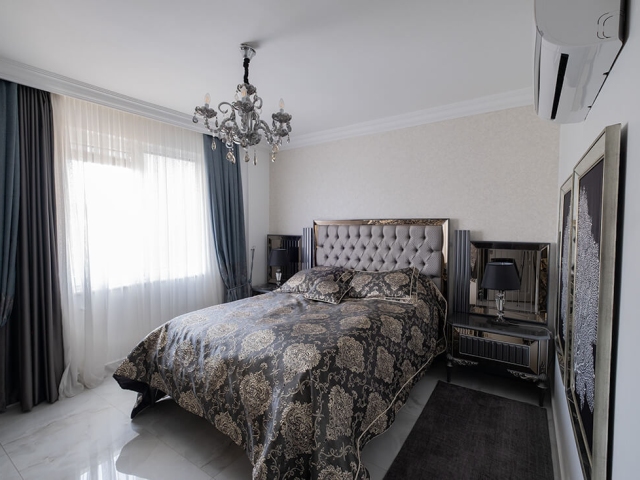 Luxury penthouse with magnificent sea views