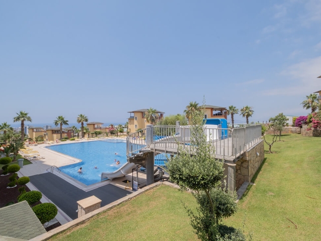 Mahmutlar Holiday Village