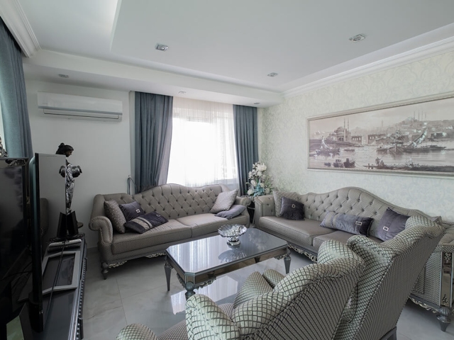 Luxury penthouse with magnificent sea views