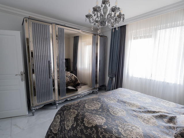 Luxury penthouse with magnificent sea views