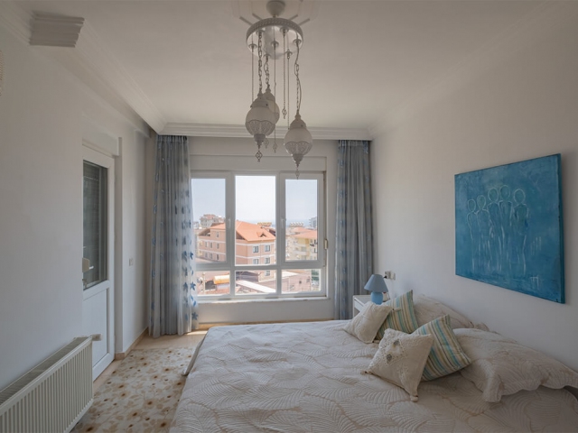 Cikcilli 2+1 Sea View