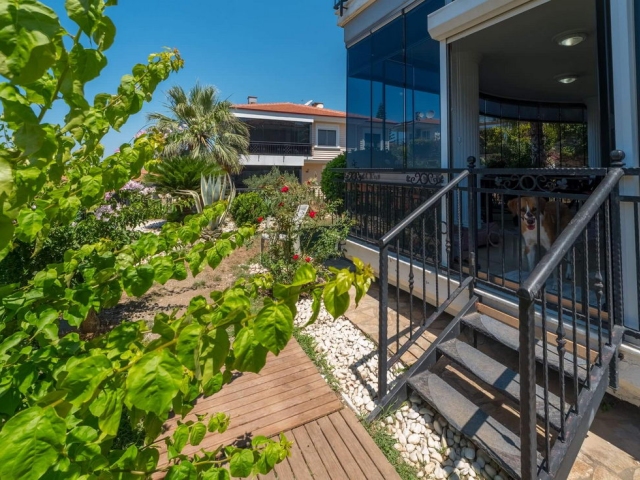 Sharapsa Villas