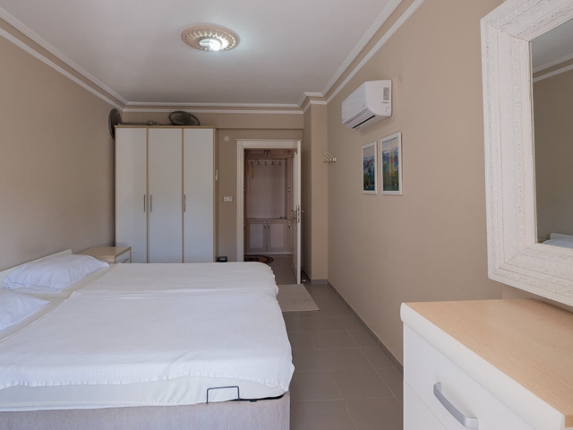 For Sale In The Kleopatra 2+1