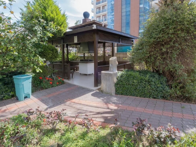 Crystal Park 2+1